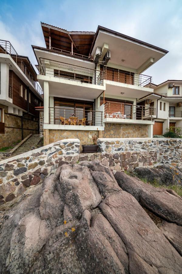 Sozopol Seaside Apartment ภายนอก รูปภาพ