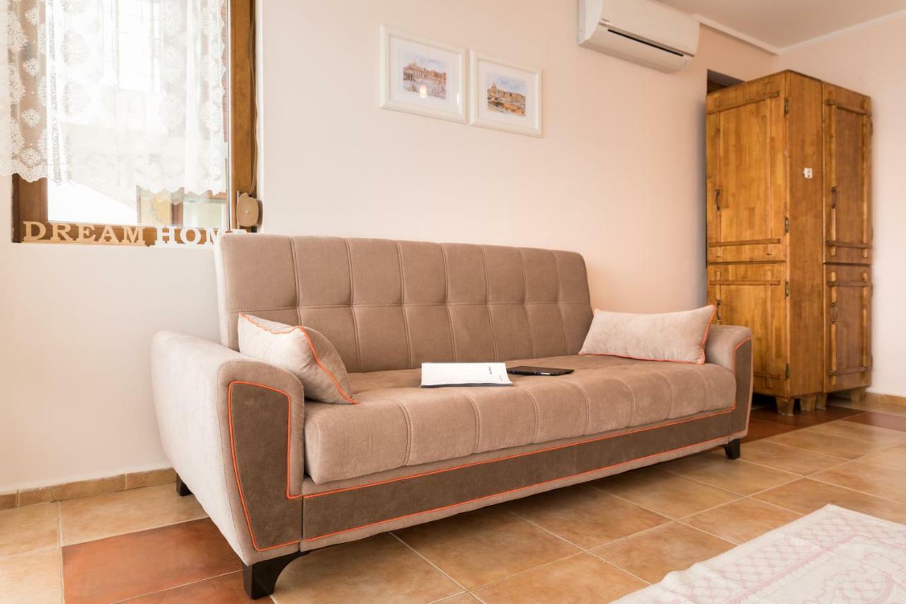 Sozopol Seaside Apartment ภายนอก รูปภาพ